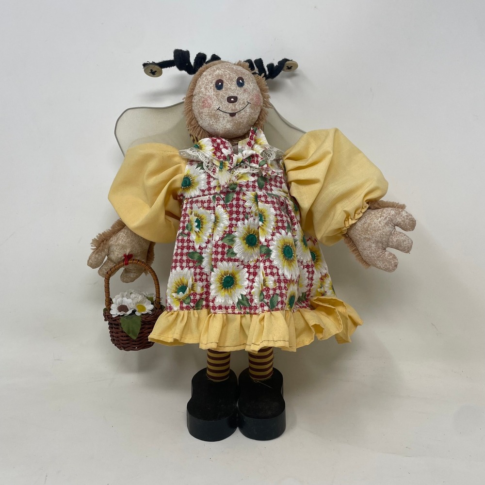 Vintage Primitive Bumble Bee Doll Sunflower Dress Woven Flower‎ Basket Folk Art